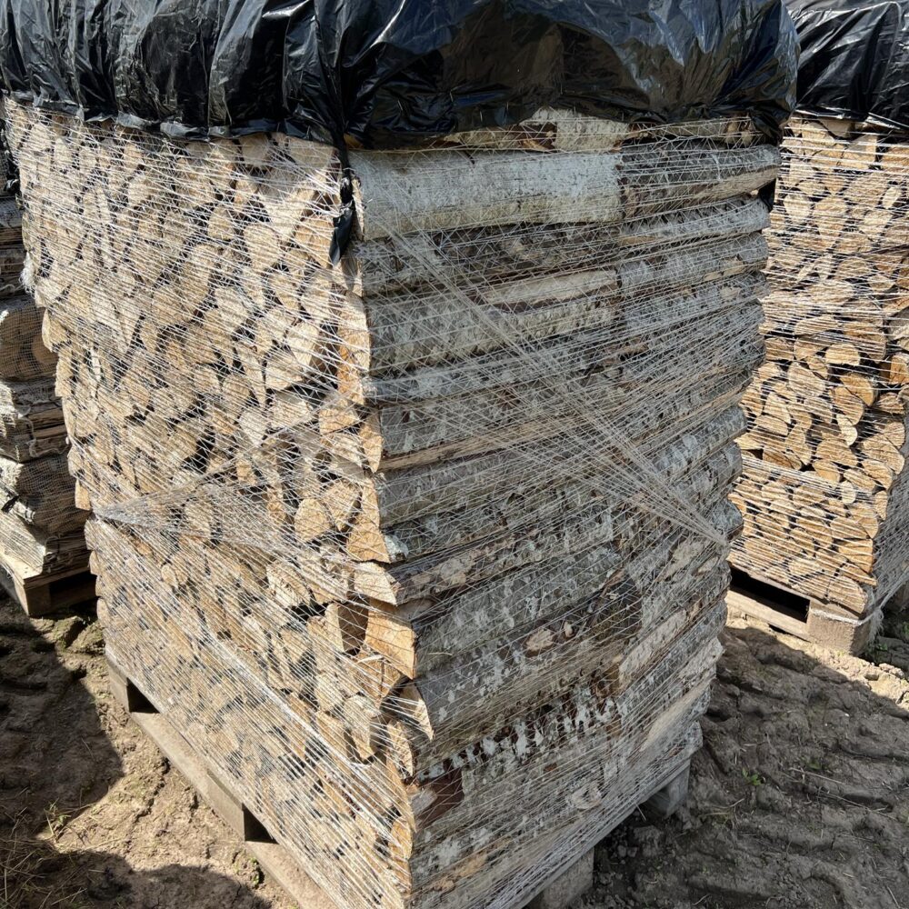 Hall lepp 40cm lahtine puu kaubaalusel, kogus 1,5rm