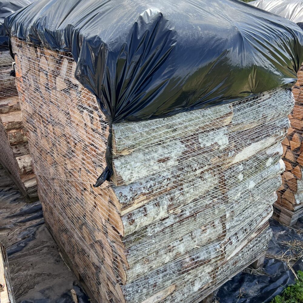 Hall lepp 50cm lahtine puu kaubaalusel, kogus 1,5rm