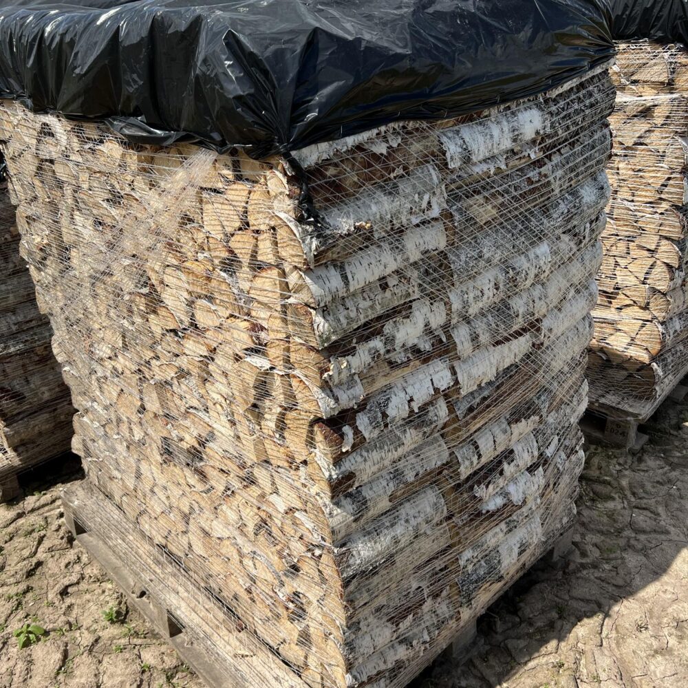 Kask 30cm lahtine puu kaubaalusel, kogus 1,5rm