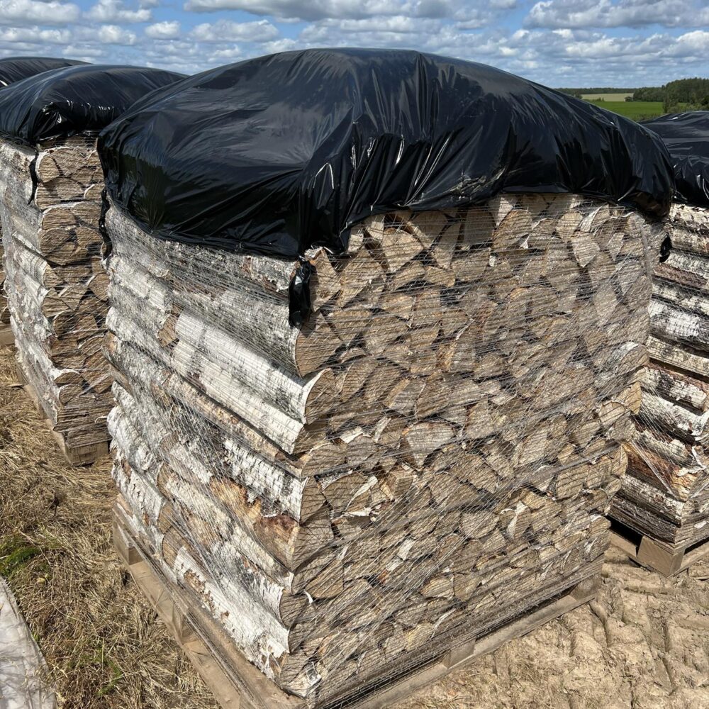 Kask 50cm lahtine puu kaubaalusel, kogus 1,5rm